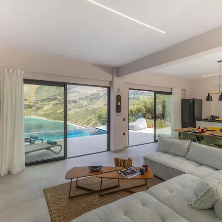 Avithos - Lassu Retreat Apartman