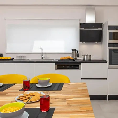 Avithos - Lassu Retreat Apartman