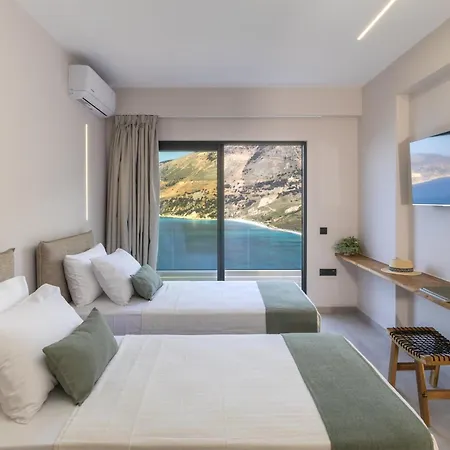 Avithos - Lassu Retreat *