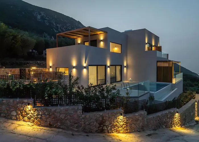 Avithos - Lassu Retreat *