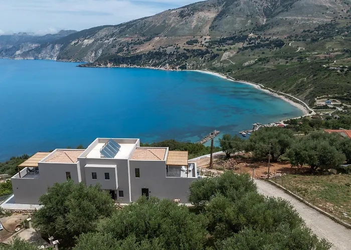 Avithos - Lassu Retreat *