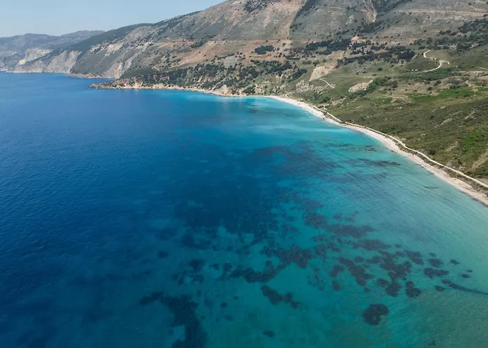 Apartament Avithos - Lassu Retreat Zóla