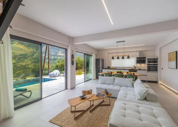 Avithos - Lassu Retreat *