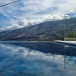 Avithos - Lassu Retreat * Zóla