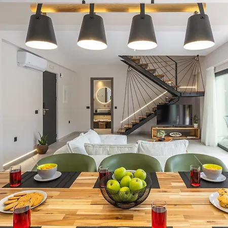 Avithos - Lassu Retreat *